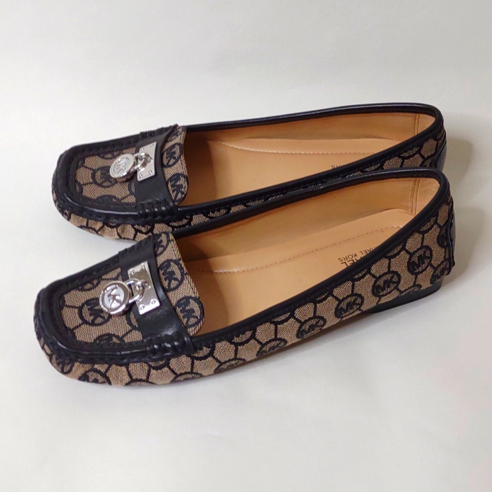 Michael Kors women's size 6 shoes